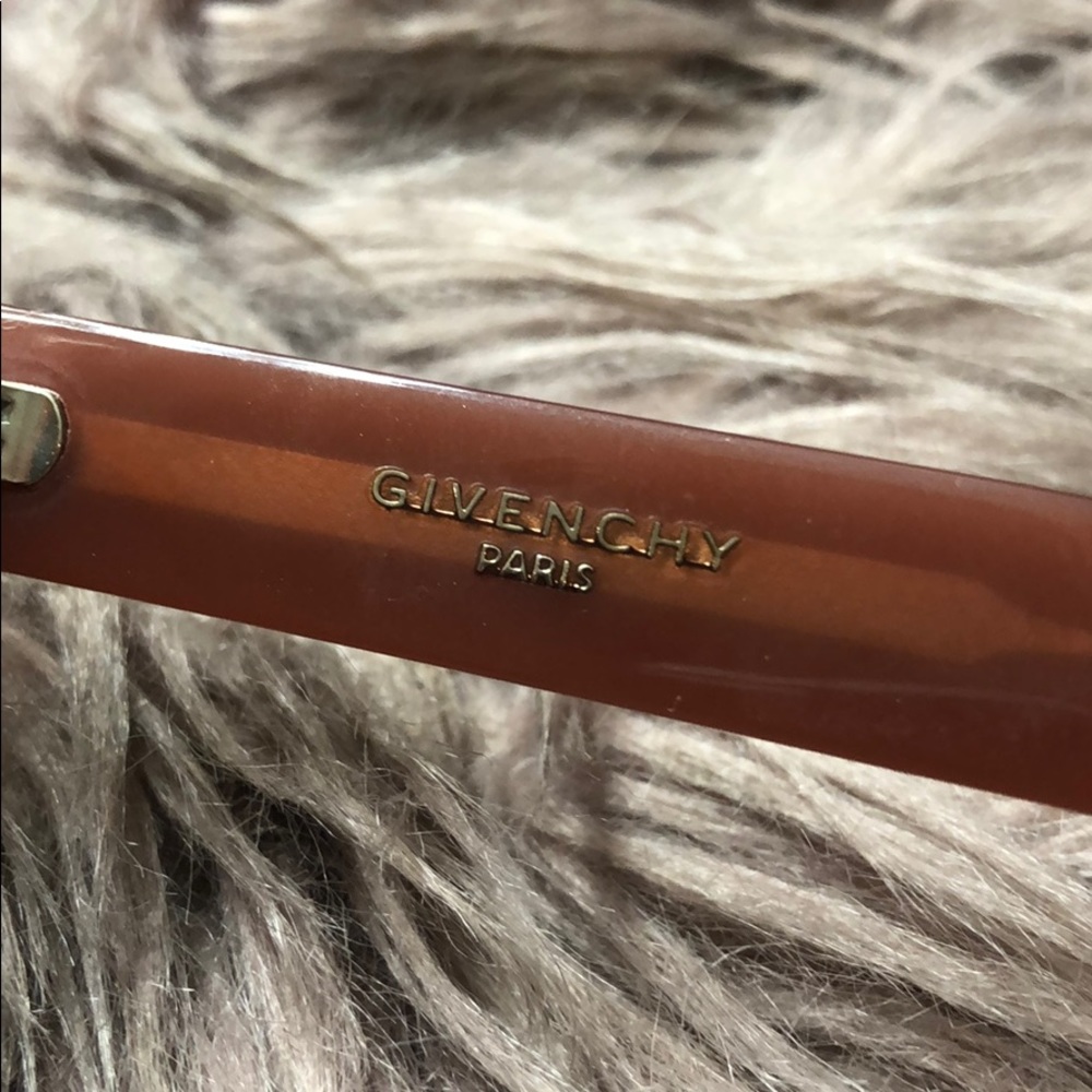 Givenchy 7010/S sunglasses - Picture 4 of 7